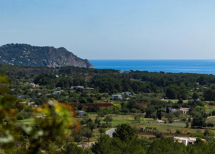 Charming Villa With Pool, Can Toni Mateu.