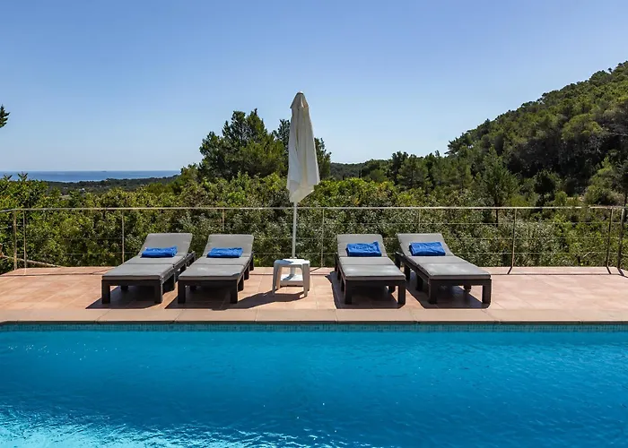 Charming Villa With Pool, Can Toni Mateu.